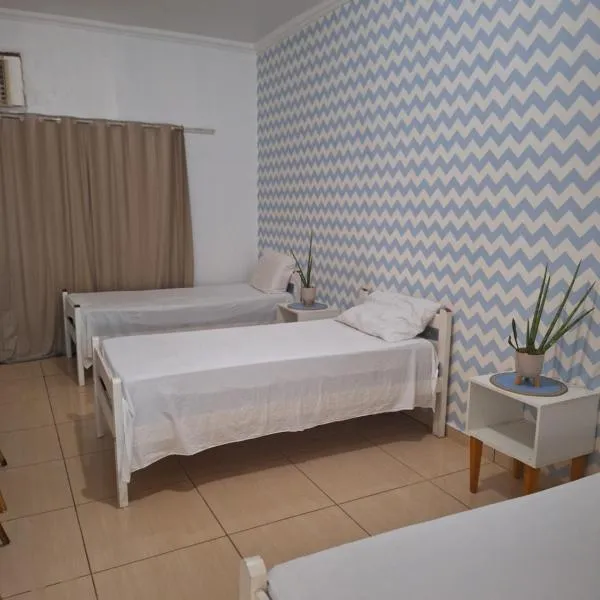 Quarto triplo com banheiro compartilhado、マナウスのホテル