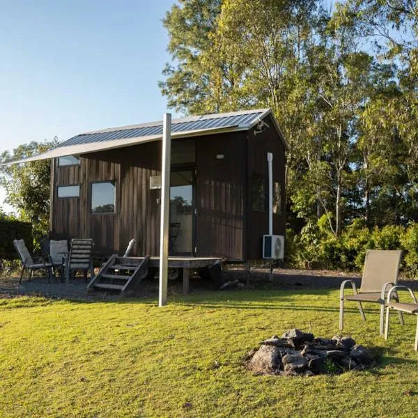 Hill Creek Tiny House 1 by Tiny Away, hotel in Perwillowen