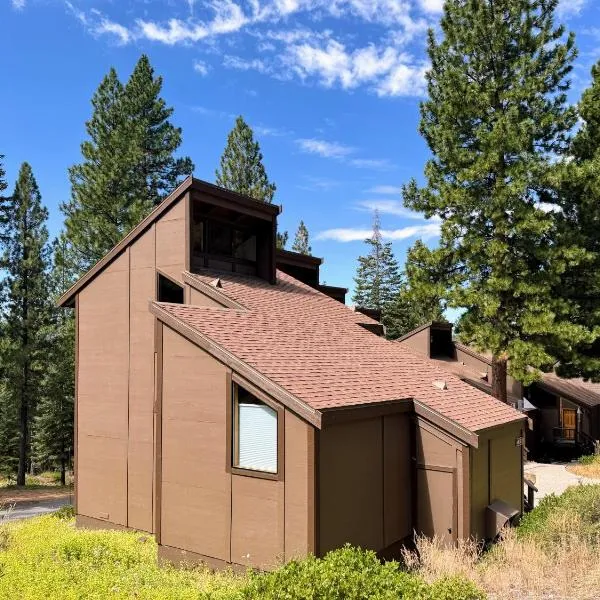 Lofty Retreat, Condo in Northstar, hotel a Truckee