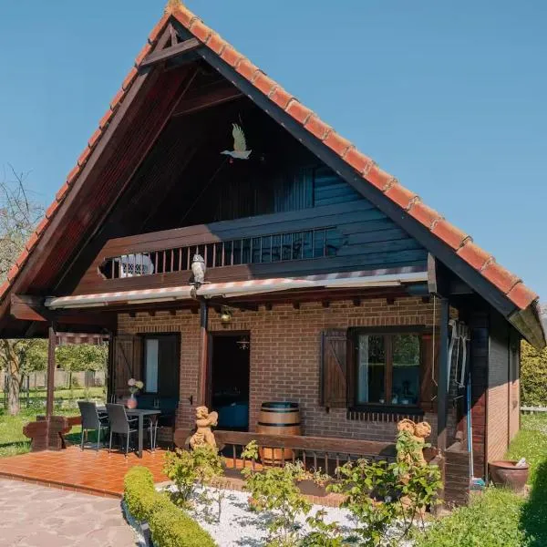 Casa de campo entre viñedos, Hotel in Laguardia