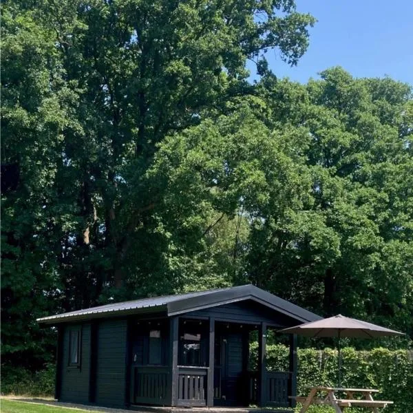 Holiday Hut, ξενοδοχείο σε Bornerbroek