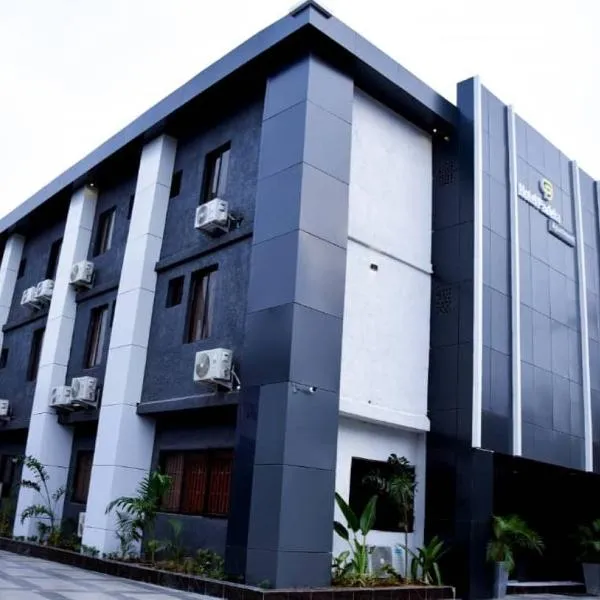 Hotel Padelia Apartment Airport Road Lagos, hotel v destinaci Lagos