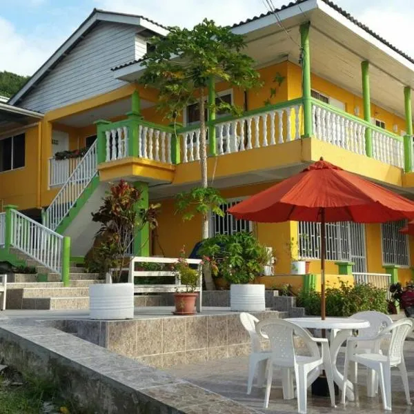 Hotel Posada Enilda，位于普罗维登西亚的酒店