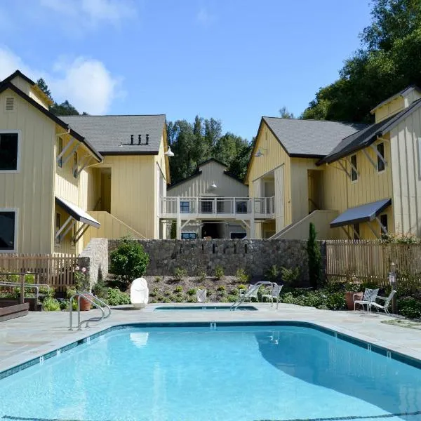 Farmhouse Inn, hotel di Forestville