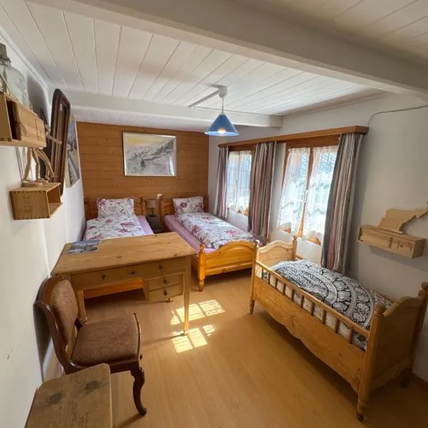 Ustria Val Sumvitg, hotel v destinaci Surrein