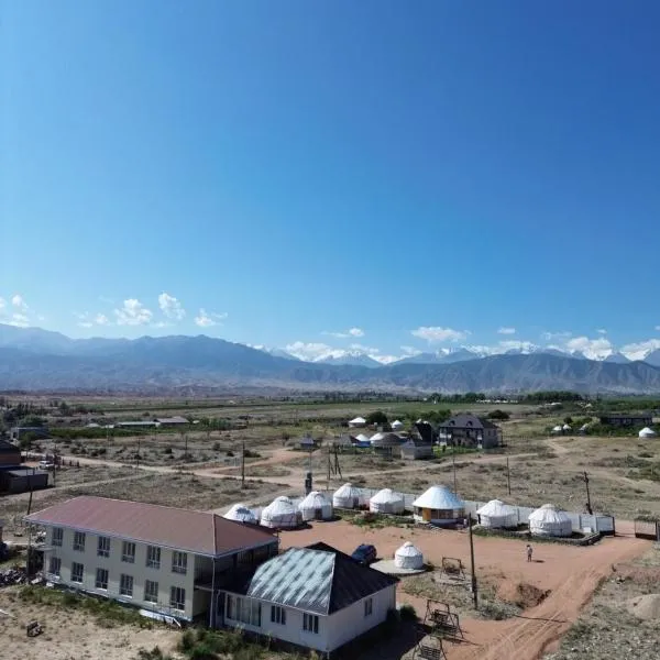 Guest house and Yurt camp "Ailuu", hotel v destinaci Tong