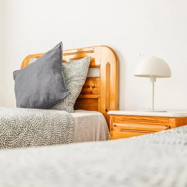 Ifni Surf Hostal, hotel in Sidi Ifni