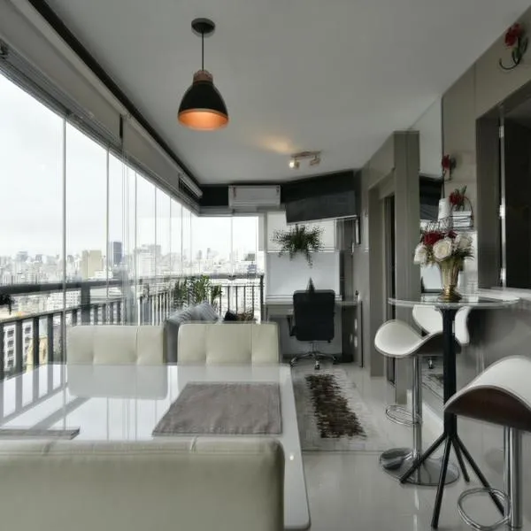 Flat sensacional 4 pessoas em condomínio moderno 2 suites climatizados, hotel em São Paulo