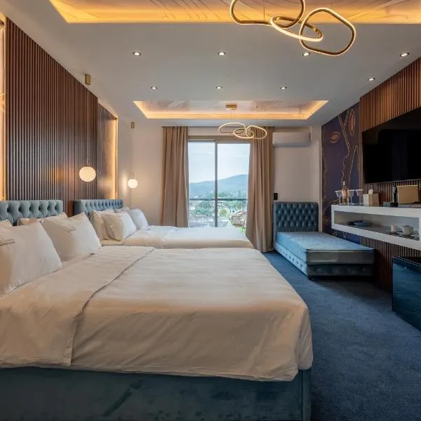 希腊之家酒店，位于新马尔马拉斯的酒店