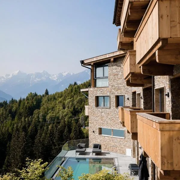 Puitalm Apartments & SPA by Peak Stay, hotel v mestu Arzl im Pitztal