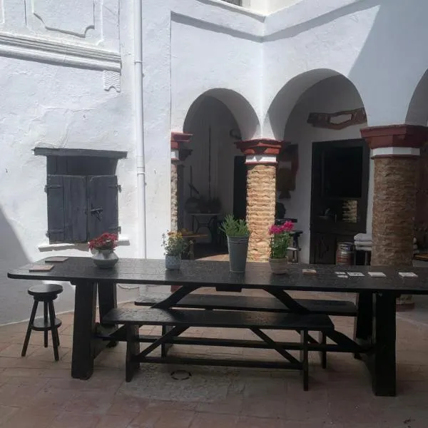 Casa Rural El Antiguo Juzgado, hotel v destinaci Jimena de la Frontera