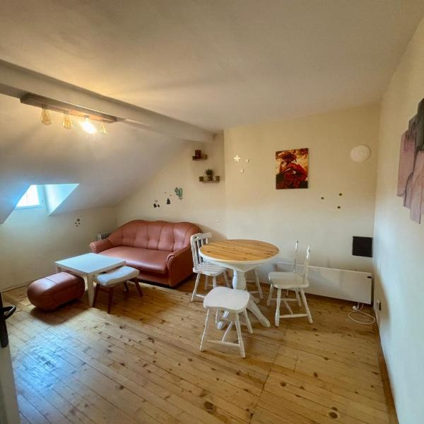 Quiet and Lovely 2 BDRM loft in the Old Centre, Sofia