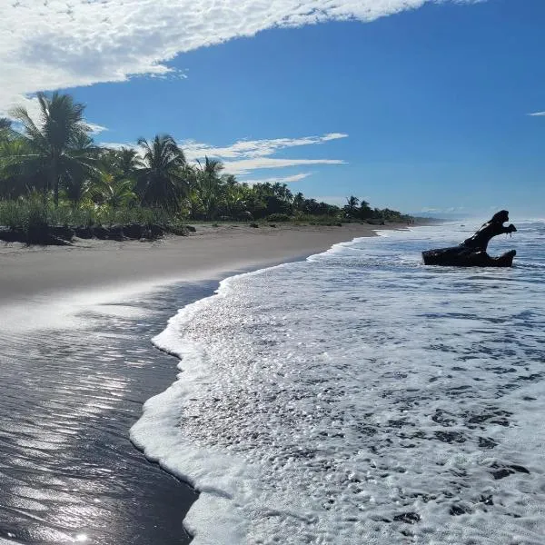 Villa Milagro, hotel v destinaci Parrita