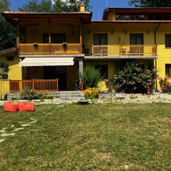 Вила Ренесанс Костенец, hotel v destinaci Kostenec