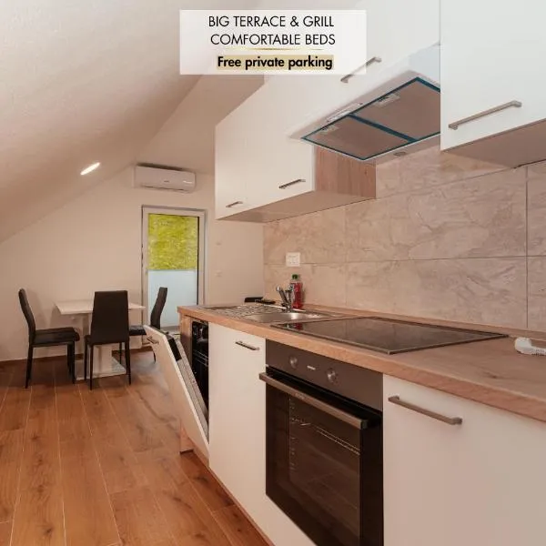 Apartmaji Laznik, hotel in Ljubno
