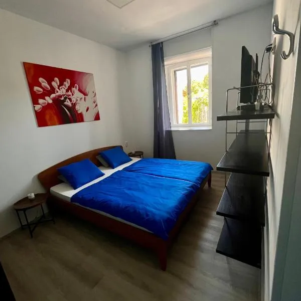 Izola center 2, hotel in Izola