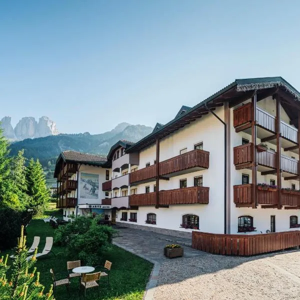 Garni Aritz, hotel v Campitello di Fassa