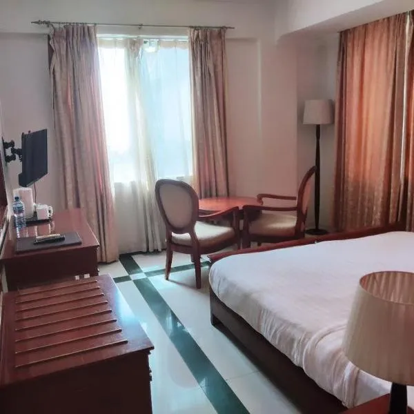 Hotel Nikko Towers, hotel in Dar es Salaam