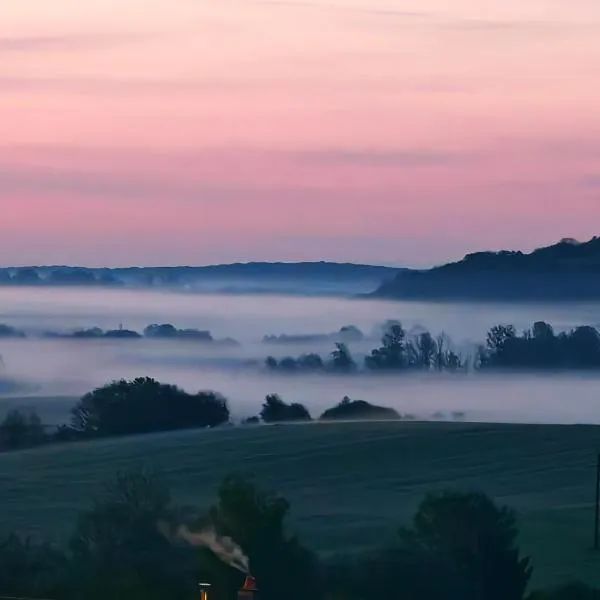 Chez Claudia 2, Hotel in Châlonvillars