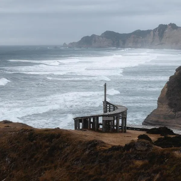 Refugio Parque Tepuhueico Zona Costa，位于Quilán的酒店