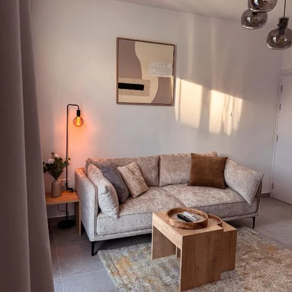 Cozy & Stylish 1Bedroom Apartment, hotel in Limassol