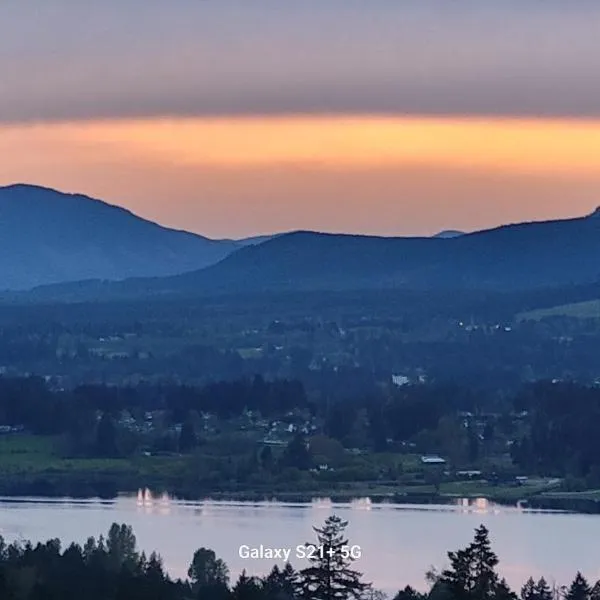 M&M's Maple Bay Mountain Guesthouse, hotel i Duncan