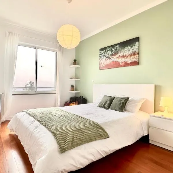 Edna 2, Great Location Funchal , Private Room , Ocean View, готель у Фуншалі