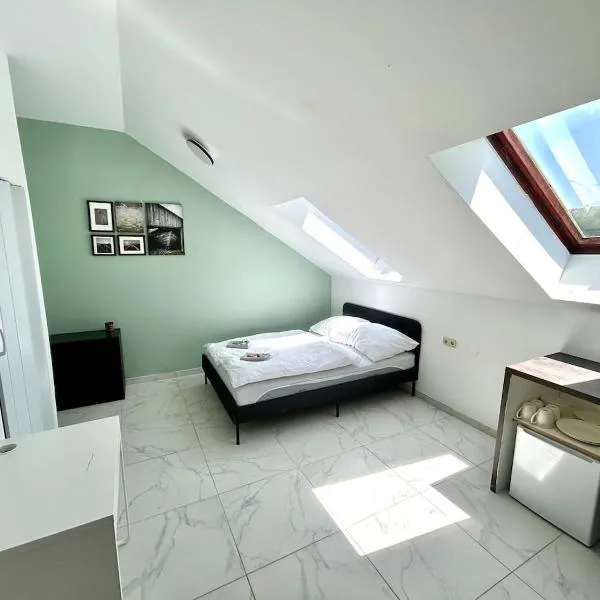 HONOR - Perfect for 2, hotel in Linz