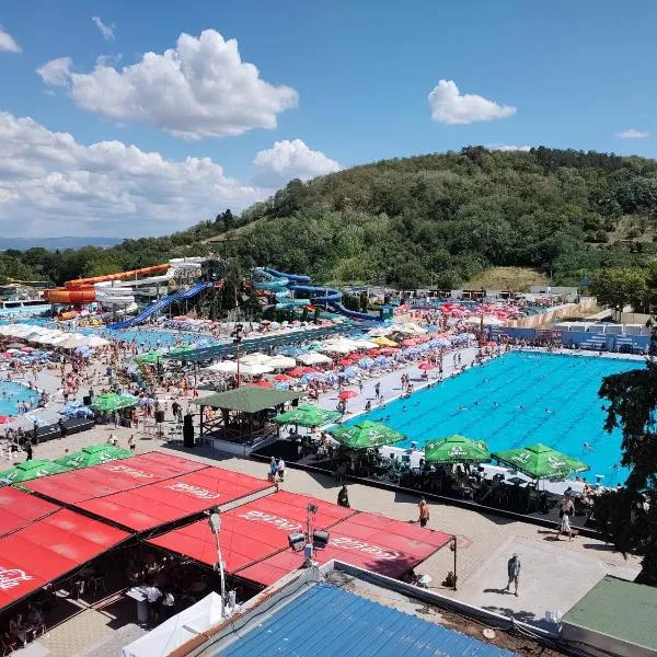 Hill Hotel Wellness & Spa, hotel i Jagodina