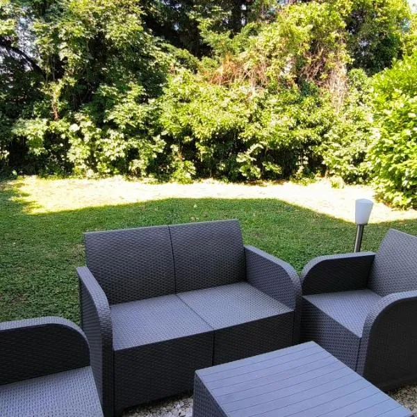 L'Azuro - jardin privé, hotel v destinaci Troyes