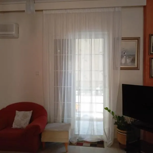 Quiet apartment Neo Irakleio, hotel v Aténách