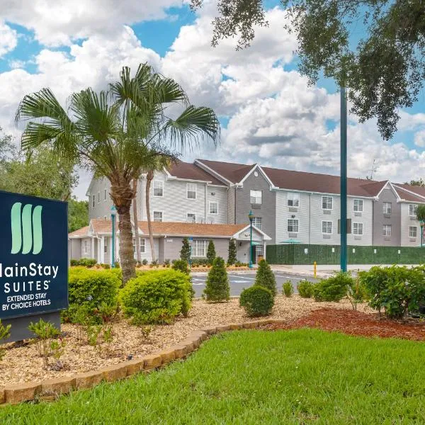 MainStay Suites Tampa Moffitt-USF, hotel in Tampa