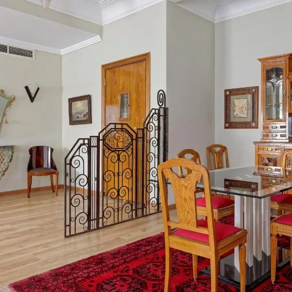 VESTA - Zamalek Residence, hotel in Cairo