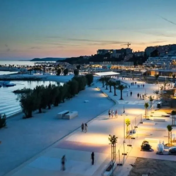 Sapphire Coast Residences, hotel u Splitu