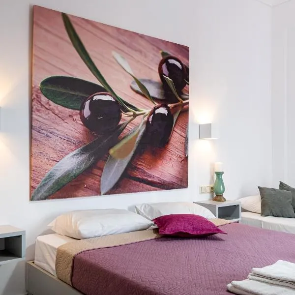 il Centro Studios, Hotel in Potos