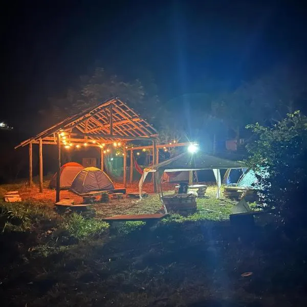 Camping Shangrilá São Thomé、サン・トメー・ダス・レトラスのホテル