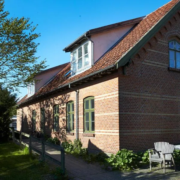 Pichardts B&B & Lejligheder - La Maison Rouge, hotel in Tranekær