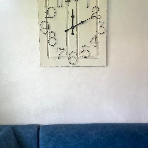 Appartement Agadir Bay , 3 chambres, piscine et jardin, hotel in Agadir