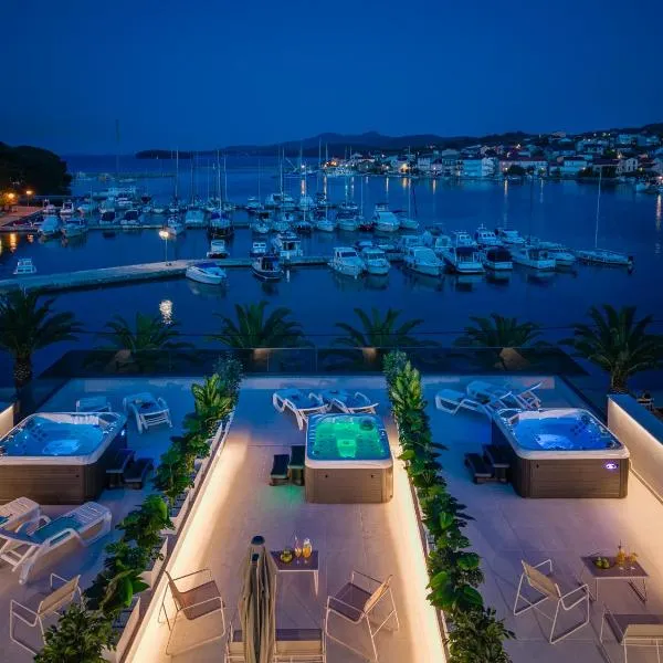 Penthouse Apartments Dora Kukljica, ξενοδοχείο σε Kukljica