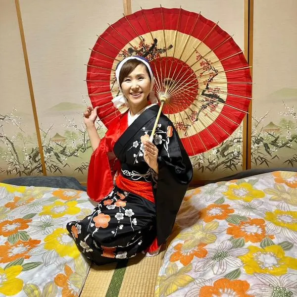 津軽三味線と民謡 ゲストハウス繭子の宿, hotel en Hachinohe