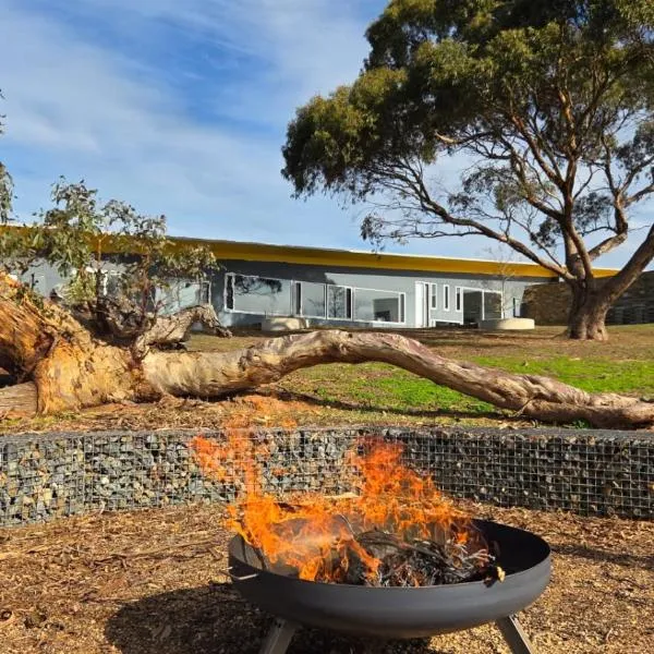 Barossa Pavilions & Glasshouse, hotel in Lyndoch