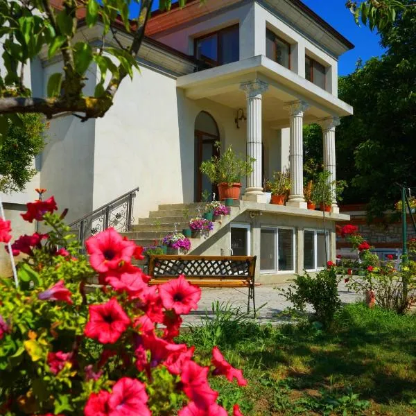Зоя от 1903, hotel in Kavarna