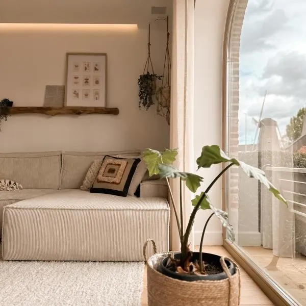 Ibiza LOFT MOLN, hotell sihtkohas Kinrooi