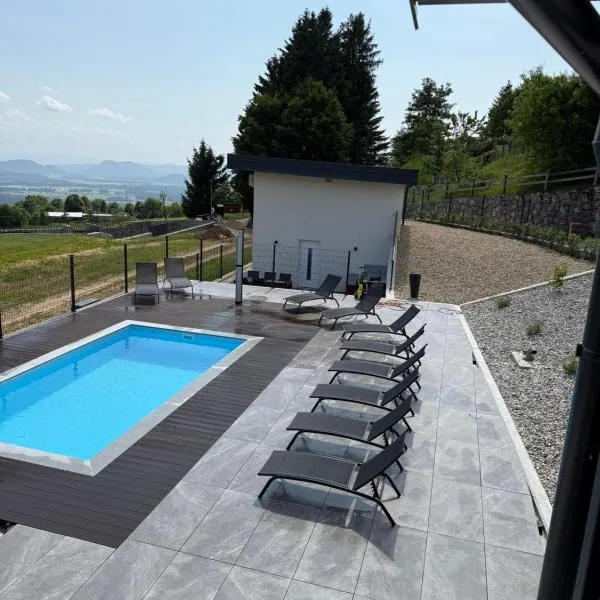 Resort PJagodic, Hotel in Šenturska Gora