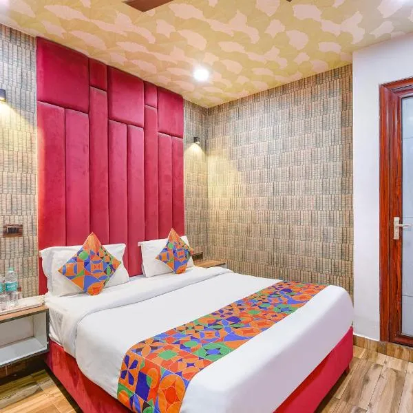 FabHotel Jeet Stays - Near Dilshad Garden Metro Station, hotel di New Delhi