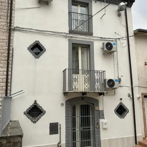 B&B Dimora Saracena, hotel v destinaci San Giuliano di Puglia