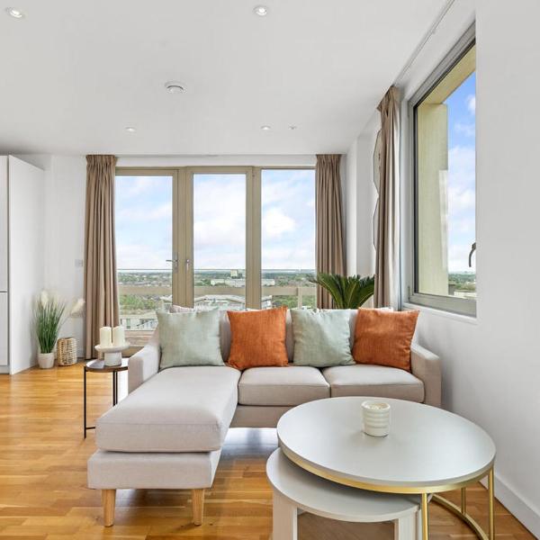 Luxury Penthouse Stratford City, London