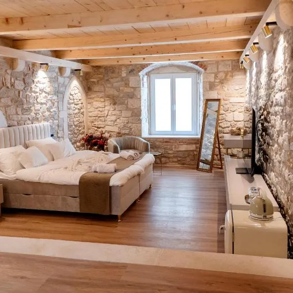 Lillium Heritage Luxury Suite Diocletian's Palace, хотел в Сплит