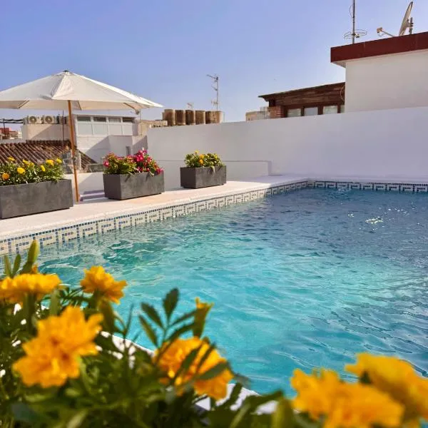 Apartamentos Ana Marbella centro，位于马贝拉的酒店