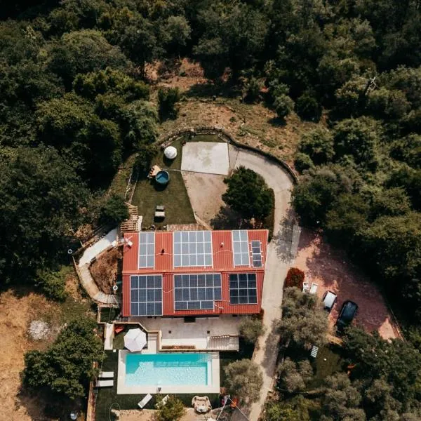 Resort Ombreseda, ξενοδοχείο σε Valeriano Lunense
